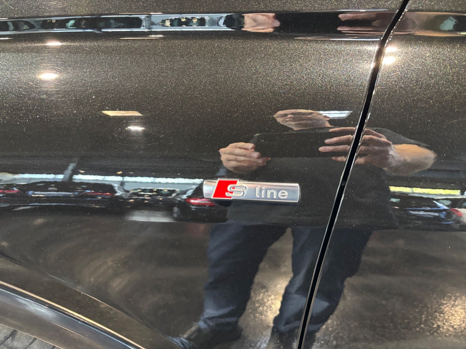 Sort Audi Q4 e-tron fra 2022