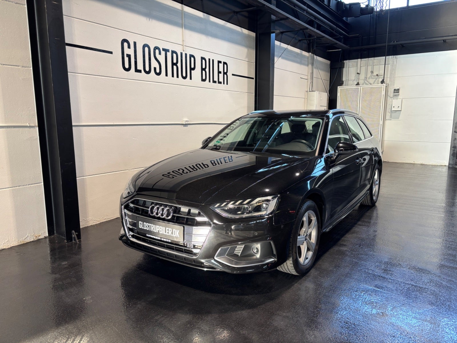 Audi A4 40 TFSi Advanced Avant S-tr.