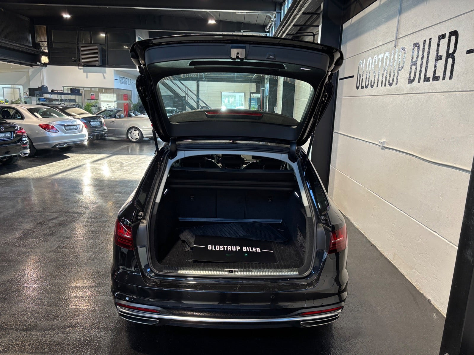 Sort Audi A4 fra 2020