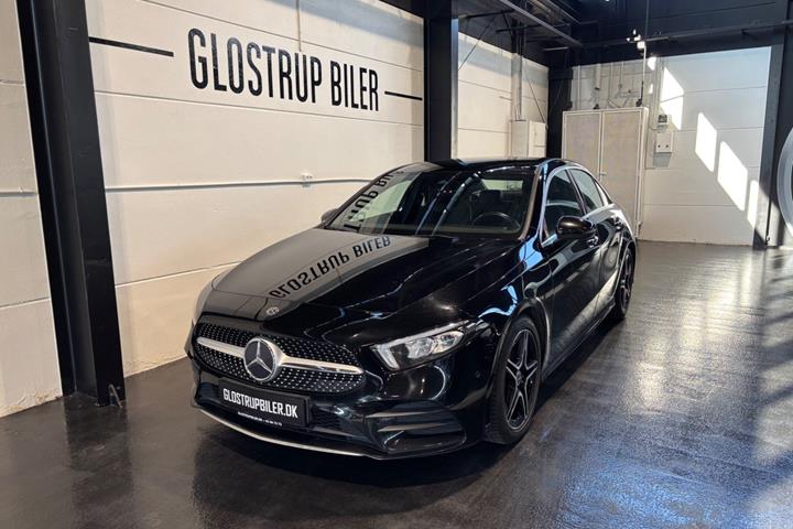 Sort Mercedes A180 d fra 2021