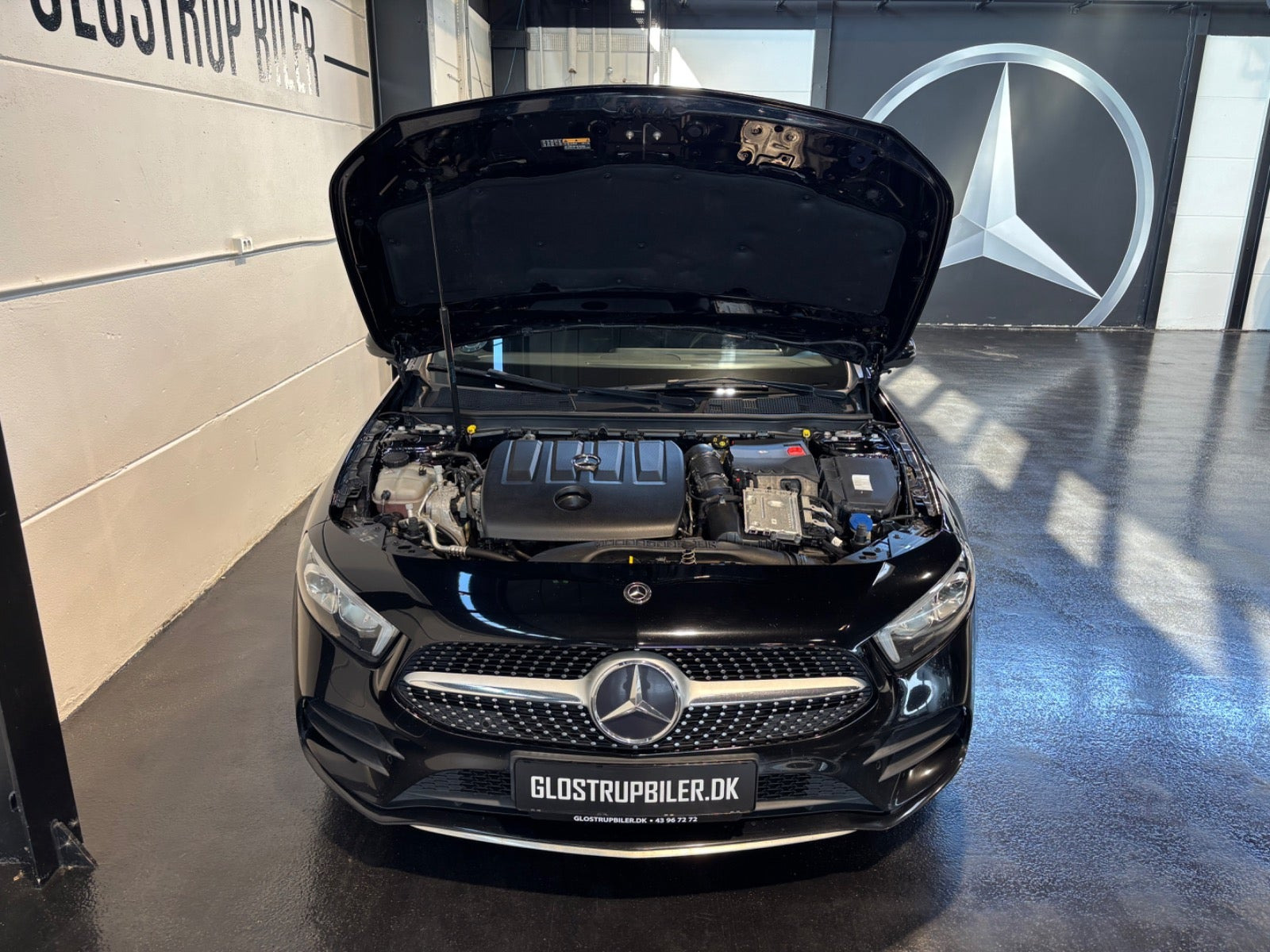 Sort Mercedes A180 d fra 2021