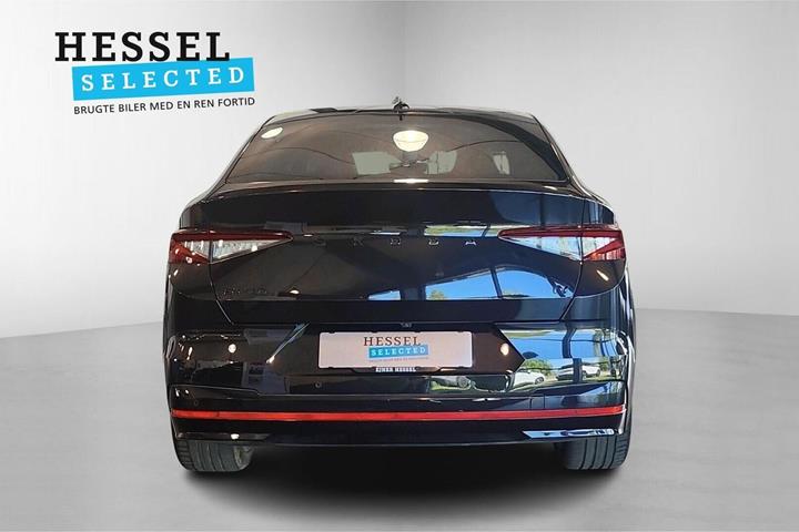Sort Skoda Enyaq fra 2024