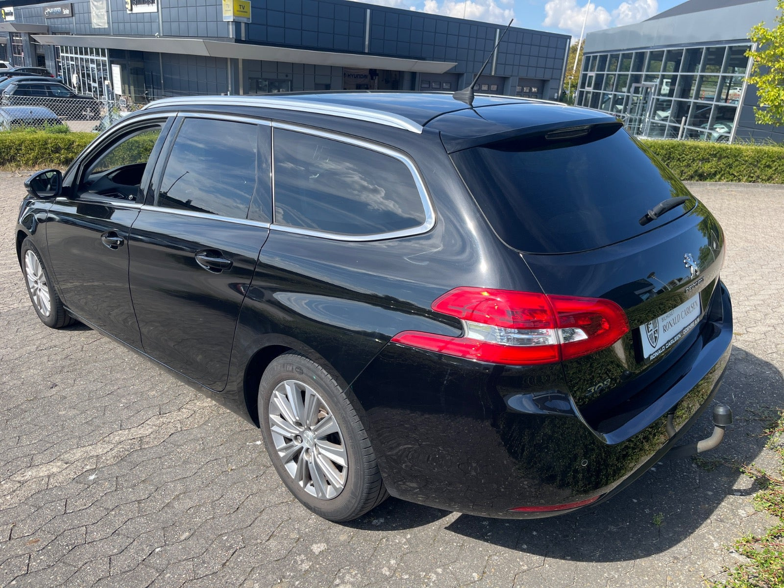 Sort Peugeot 308 fra 2021