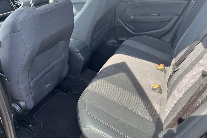 Sort Peugeot 308 fra 2021