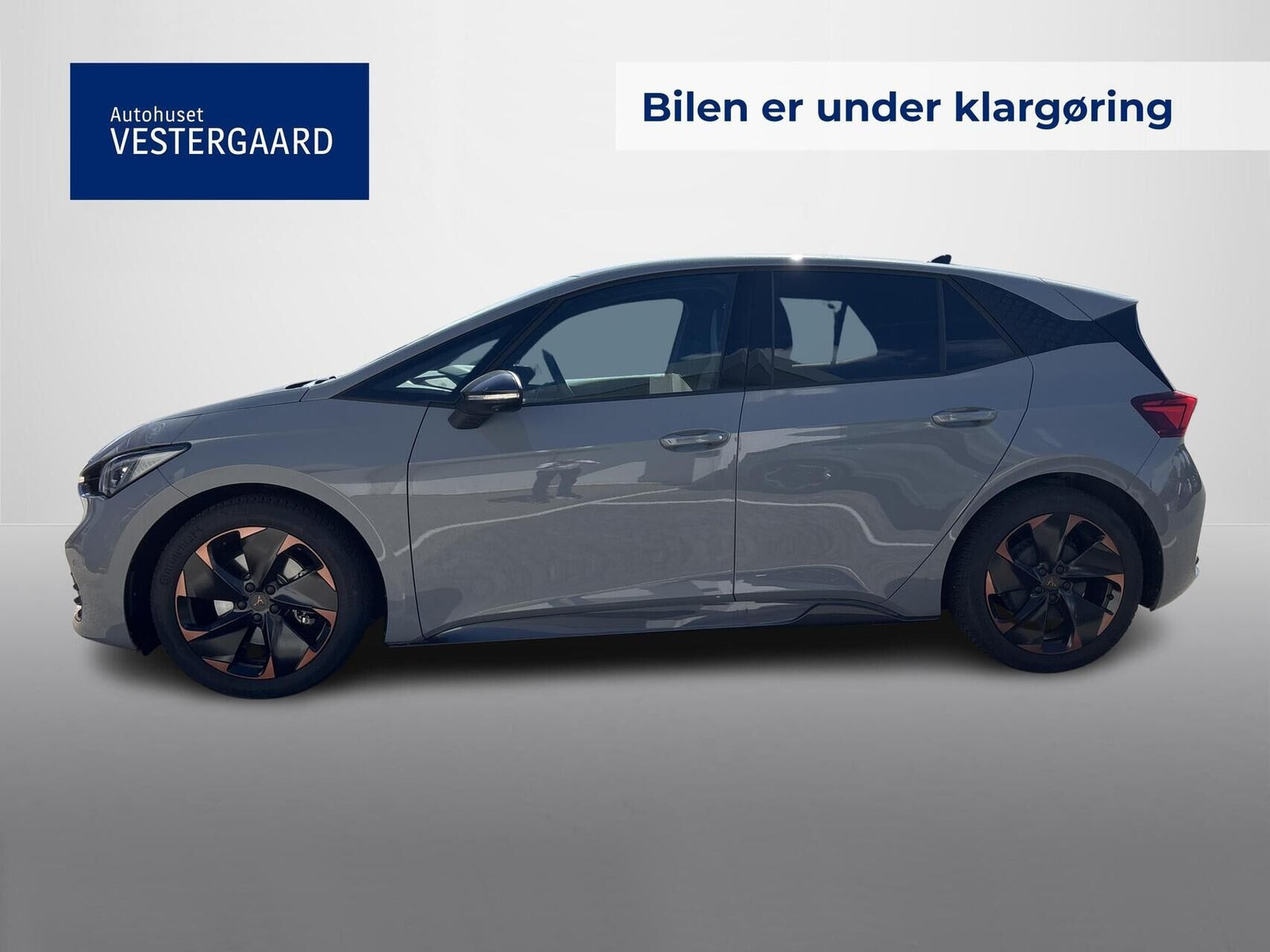 Grå Cupra Born fra 2024