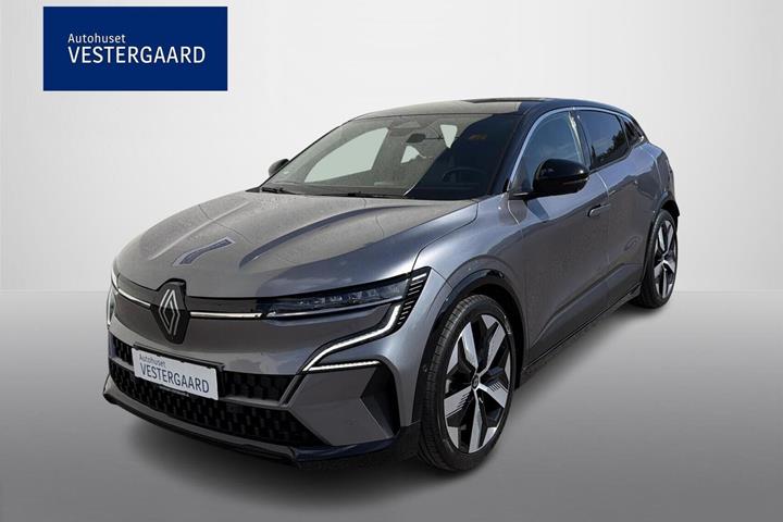 Grå Renault Megane E-Tech fra 2023 set udefra