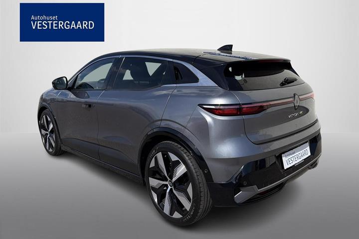 Grå Renault Megane E-Tech fra 2023