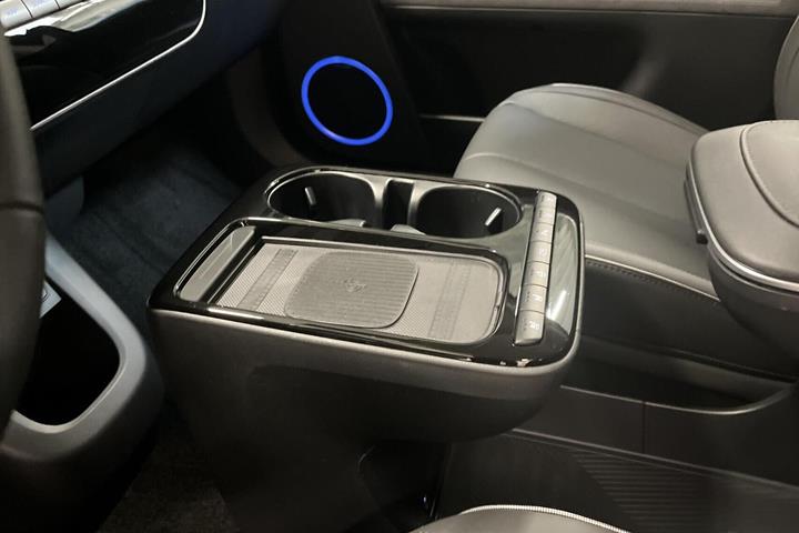 Grå Hyundai Ioniq 5 fra 2026