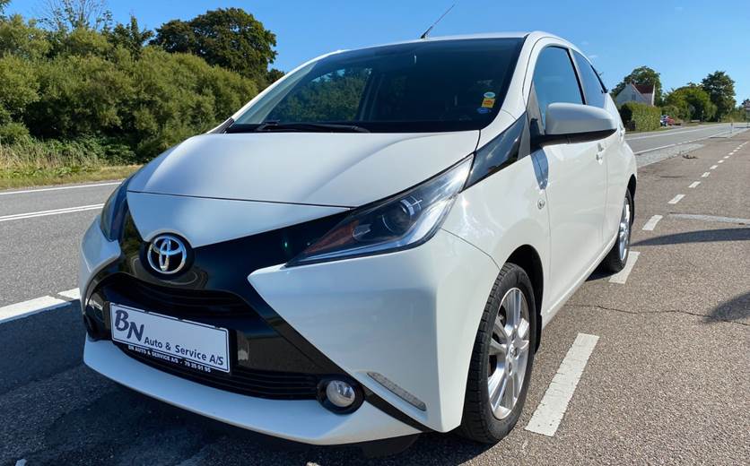 Toyota Aygo 1,0 VVT-i x-cellence