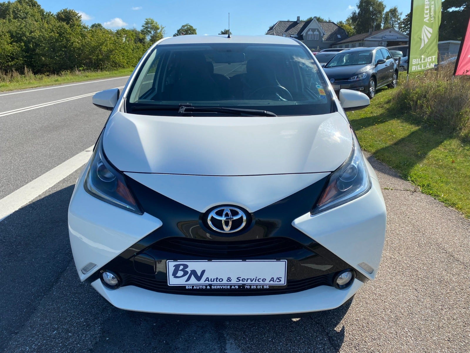 Hvid Toyota Aygo fra 2018