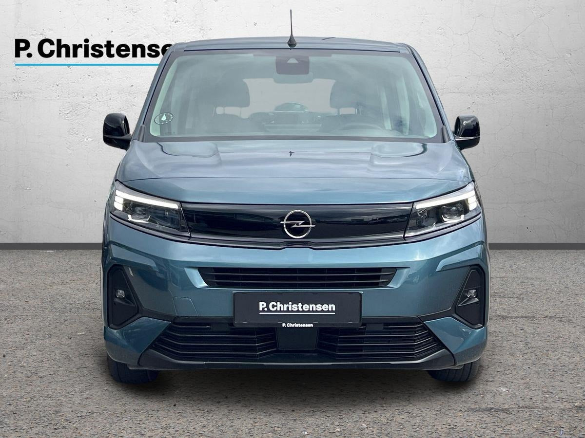 Blå Opel Combo-e Life fra 2025