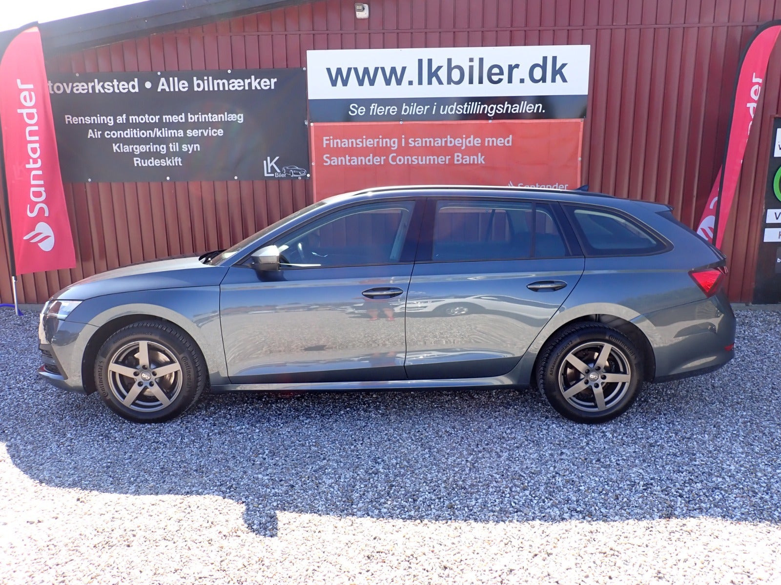 Grå Skoda Octavia fra 2021