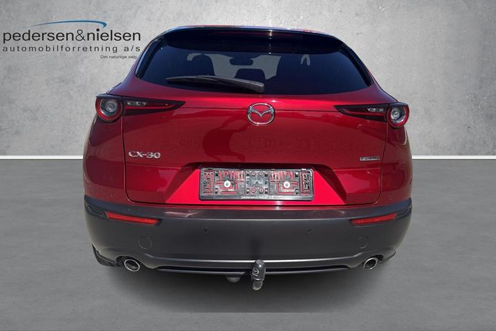 Rød Mazda CX-30 fra 2021
