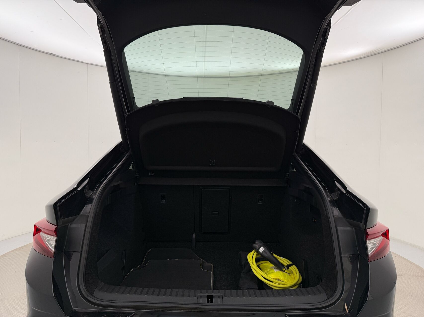 Sort Skoda Enyaq fra 2023