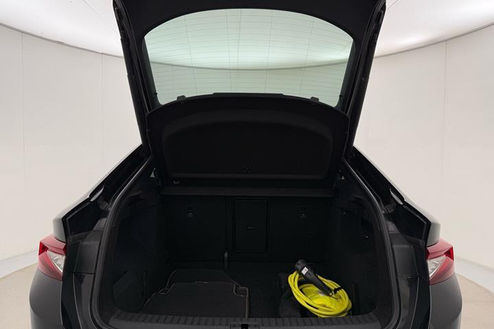 Sort Skoda Enyaq fra 2023