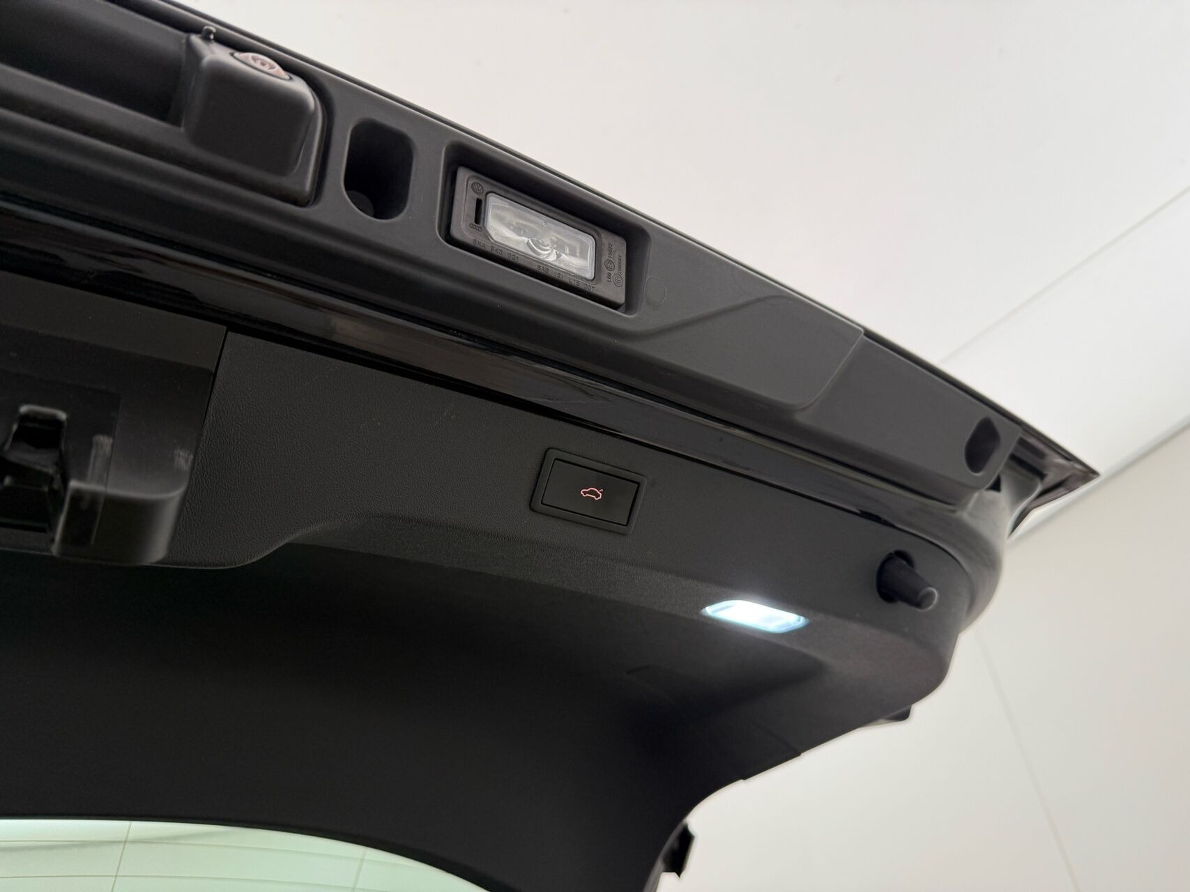 Sort Skoda Enyaq fra 2023