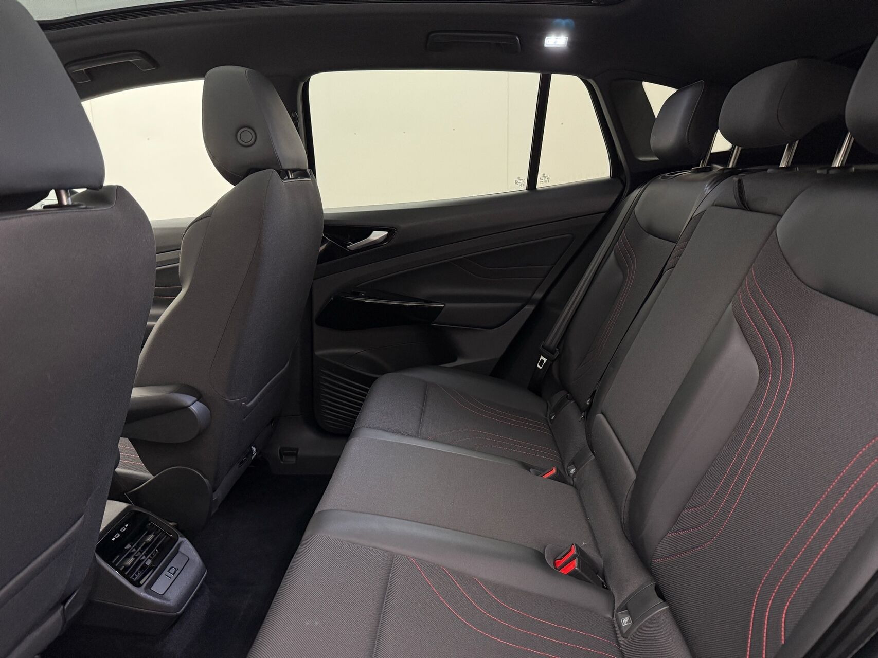 Sort VW ID.4 fra 2023