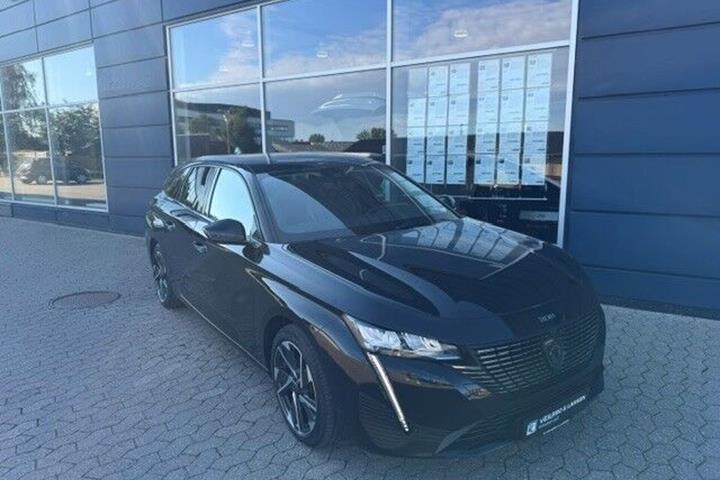 Sort Peugeot 308 fra 2022