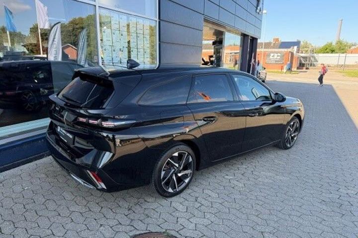 Sort Peugeot 308 fra 2022