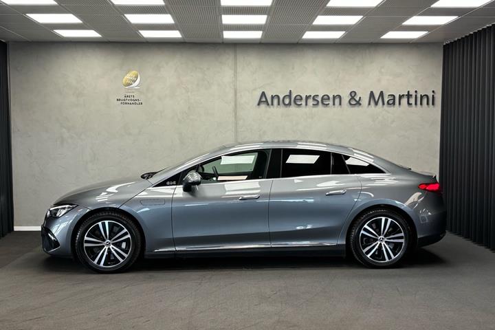 Grå Mercedes EQE 350+ fra 2023