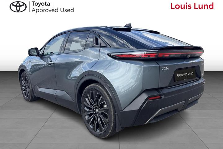 Sort Toyota C-HR+ fra 2026
