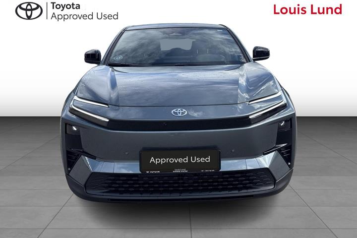 Sort Toyota C-HR+ fra 2026