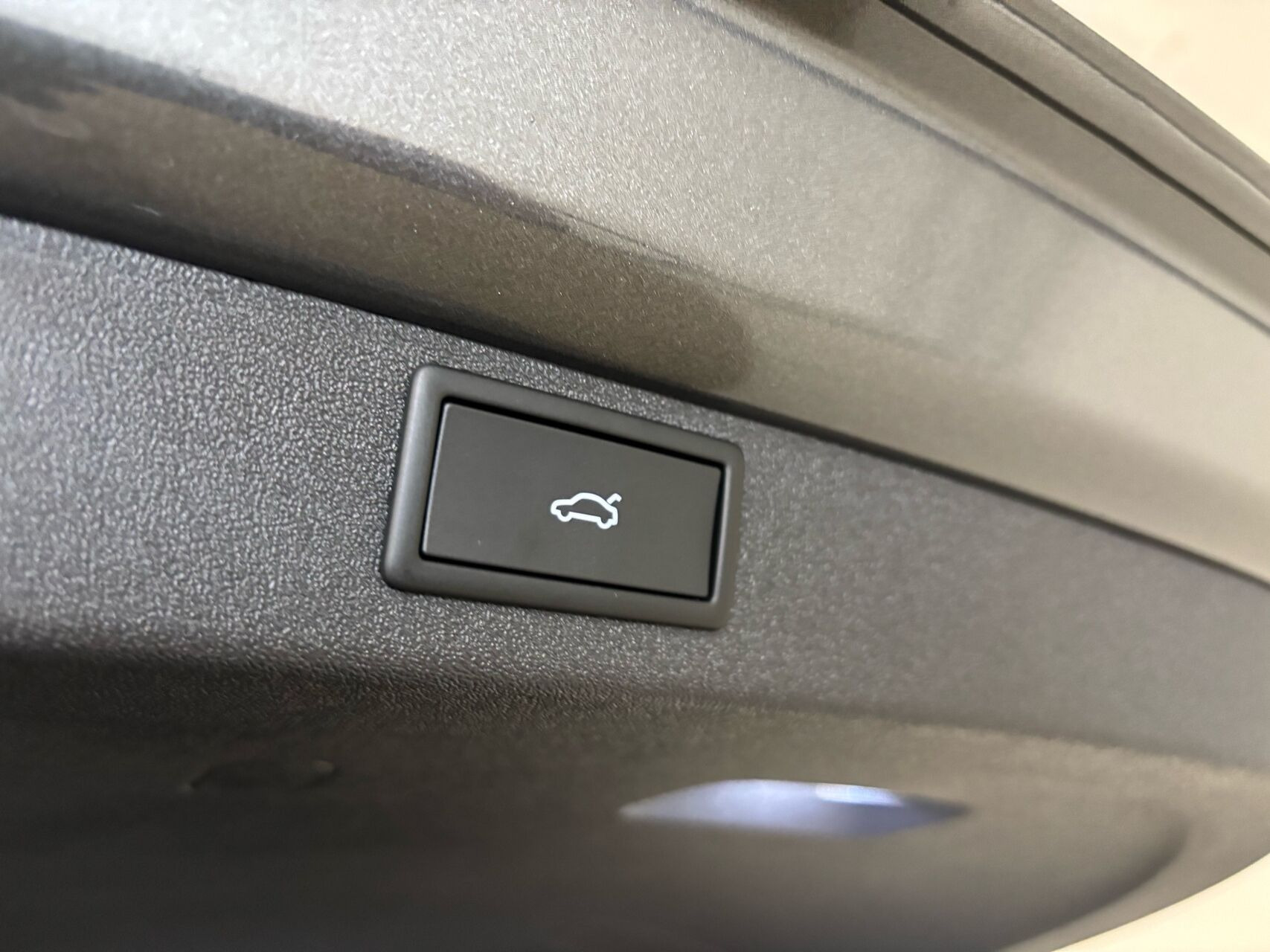Grå Skoda Enyaq fra 2026