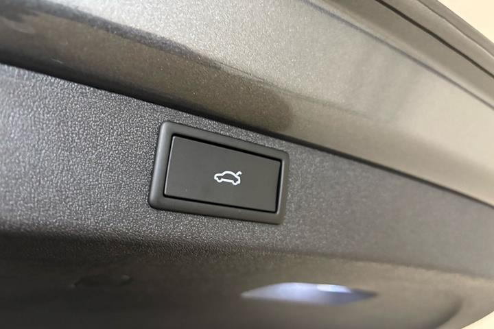 Grå Skoda Enyaq fra 2026