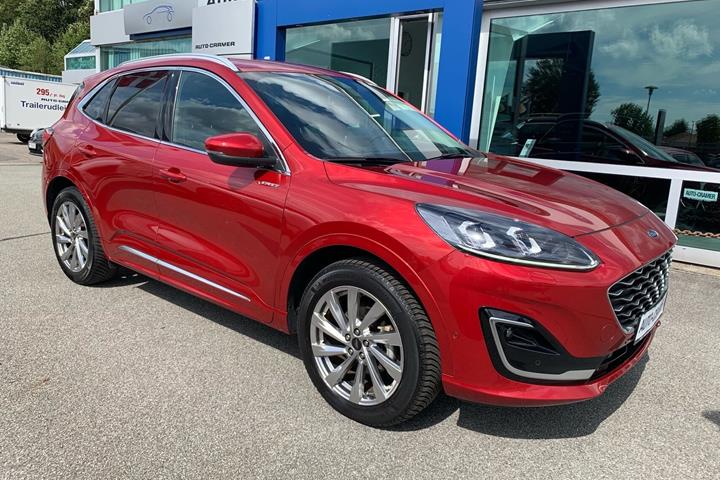 Rød Ford Kuga fra 2022