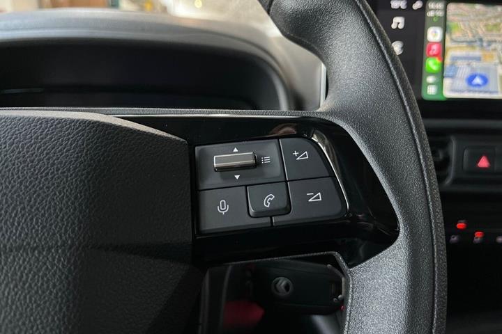 Grå Citroën ë-Berlingo fra 2025