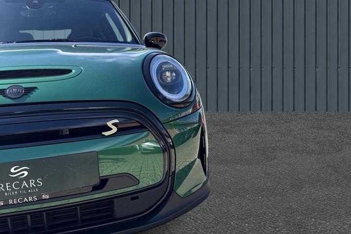 Grøn Mini Cooper SE fra 2023