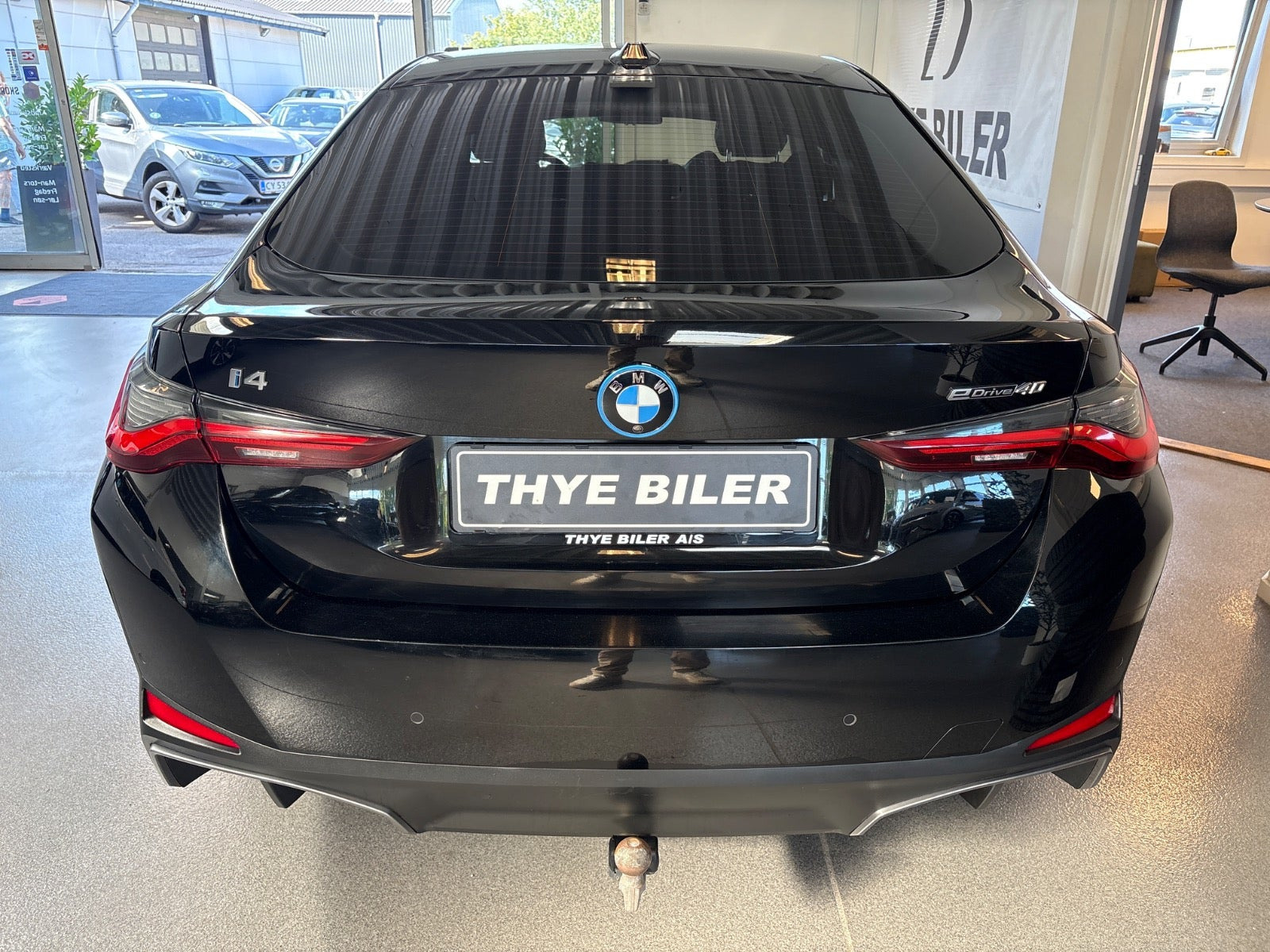 Sort BMW i4 fra 2024