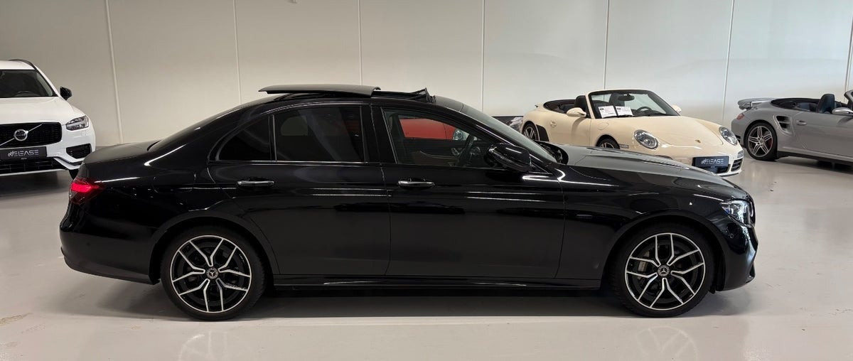 Sort Mercedes E300 de fra 2021
