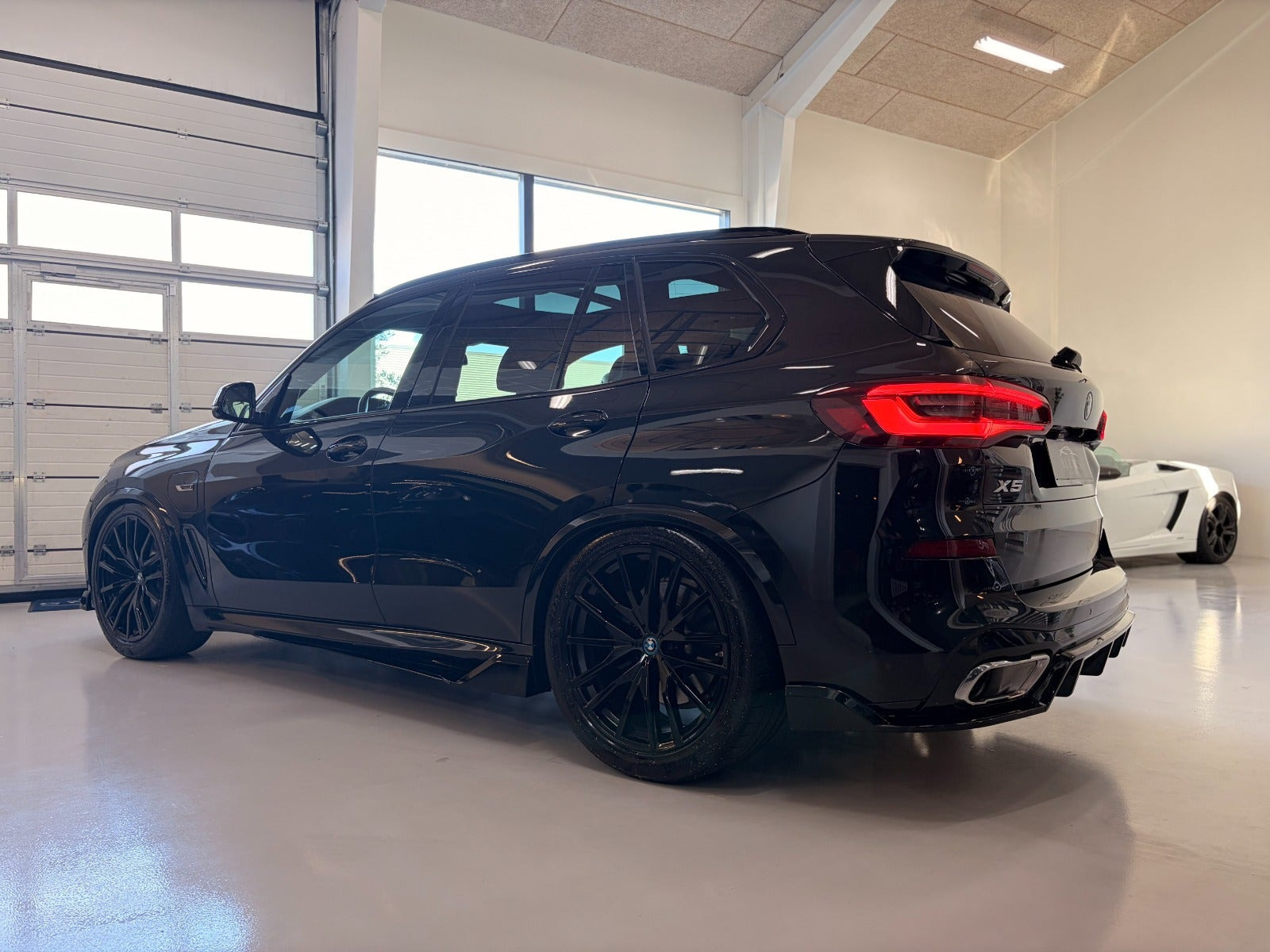undefined BMW X5 fra 2023