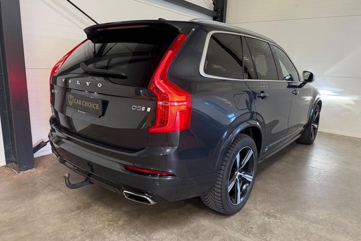 Grå Volvo XC90 fra 2019