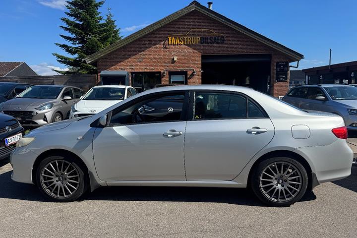 undefined Toyota Corolla fra 2008
