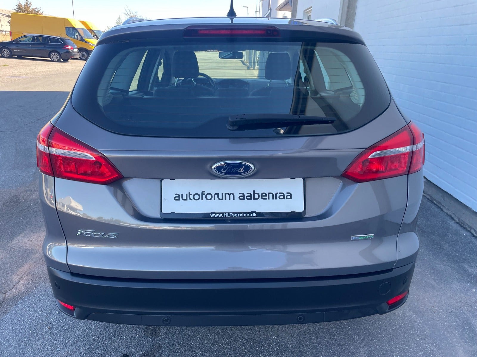 Grå Ford Focus fra 2015