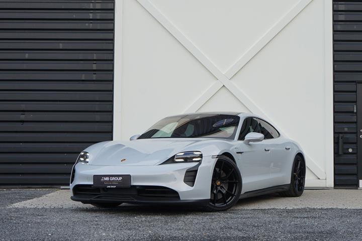 undefined Porsche Taycan GTS fra 2022 set udefra