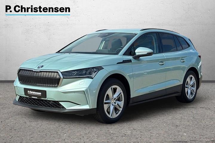Blå Skoda Enyaq fra 2023