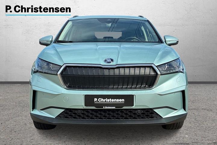 Blå Skoda Enyaq fra 2023