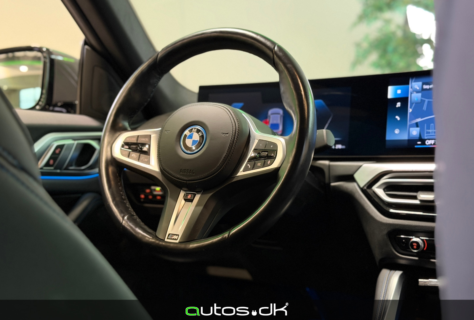 Grå BMW i4 fra 2023