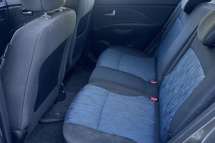 undefined Kia Picanto fra 2010