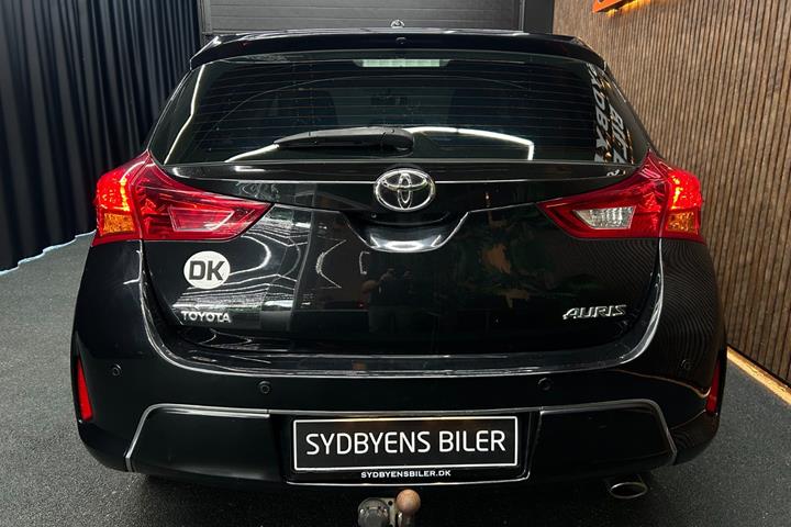 undefined Toyota Auris fra 2013