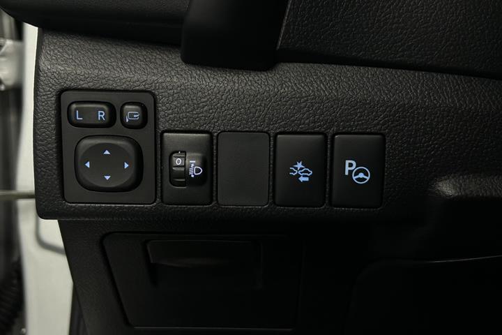 undefined Toyota Auris fra 2016