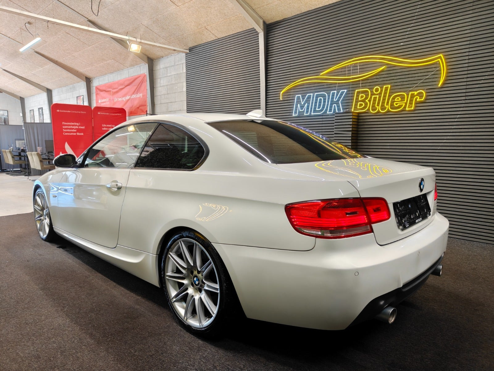 undefined BMW 335d fra 2008 set udefra