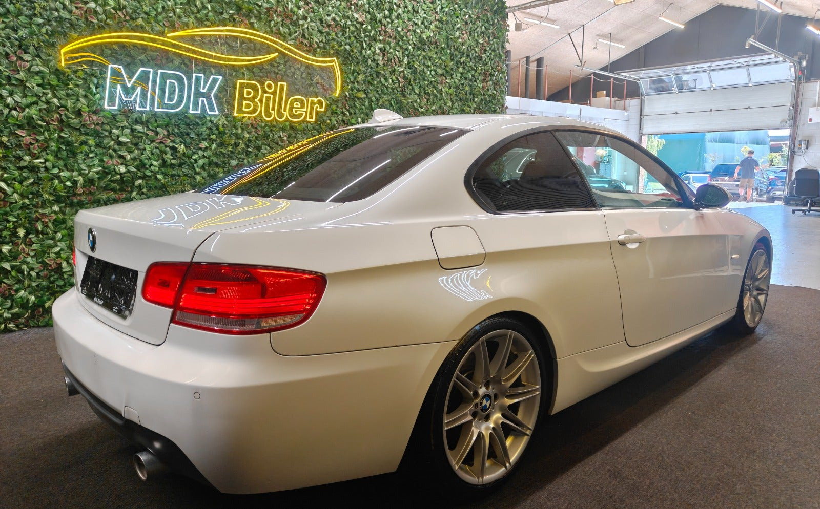undefined BMW 335d fra 2008 set udefra