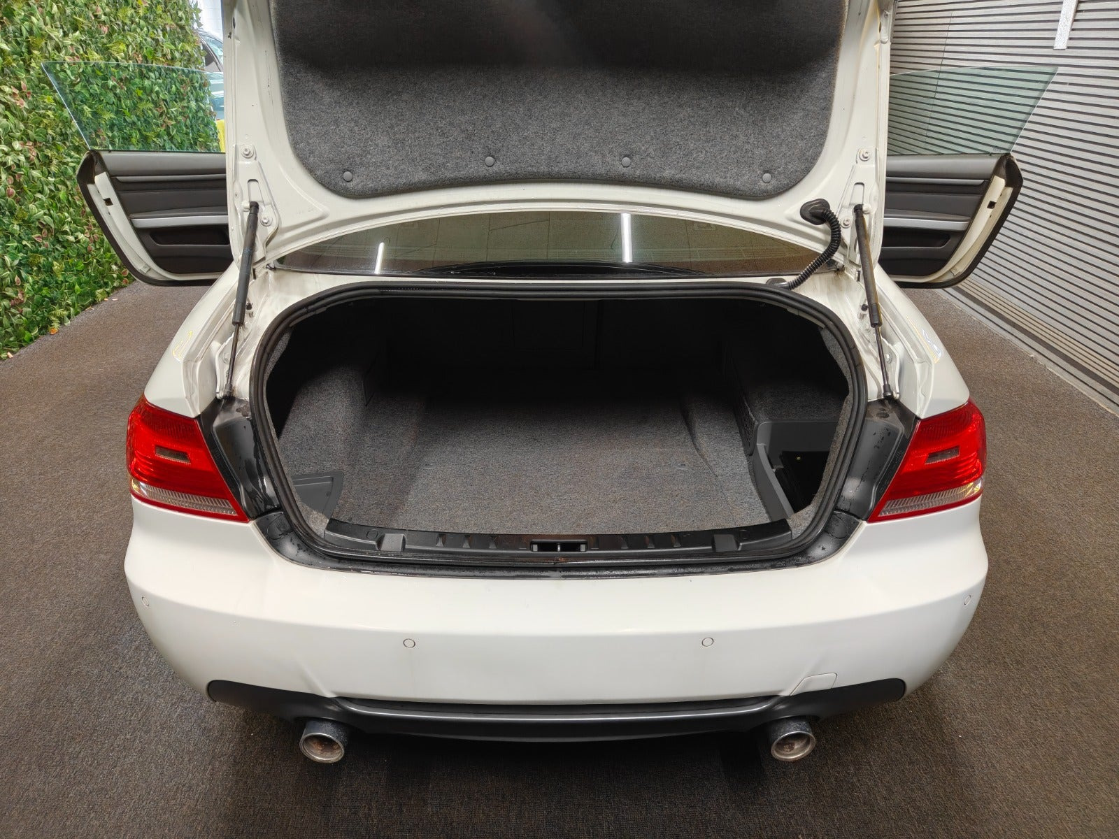 undefined BMW 335d fra 2008