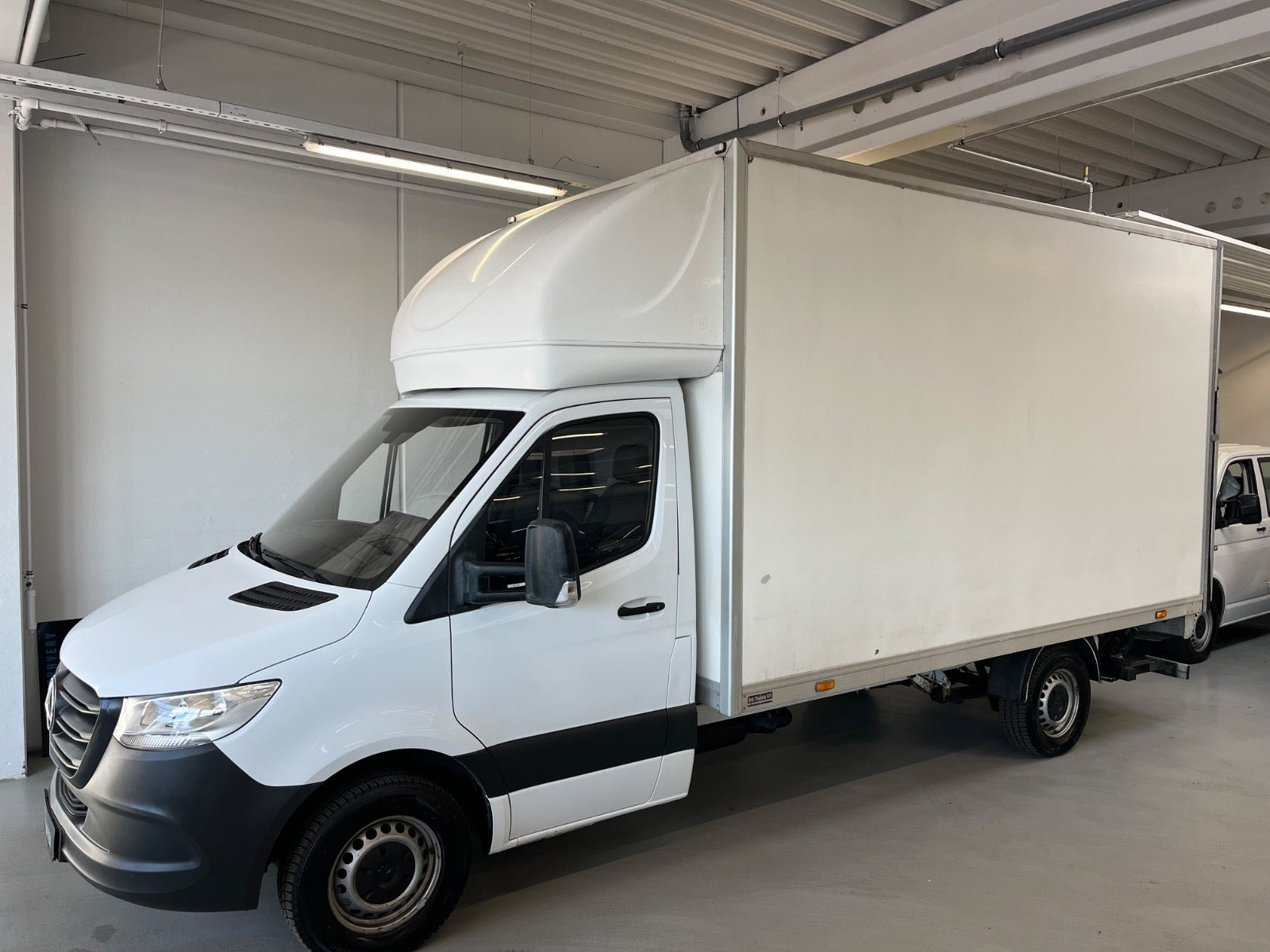 Hvid Mercedes Sprinter 316 fra 2019