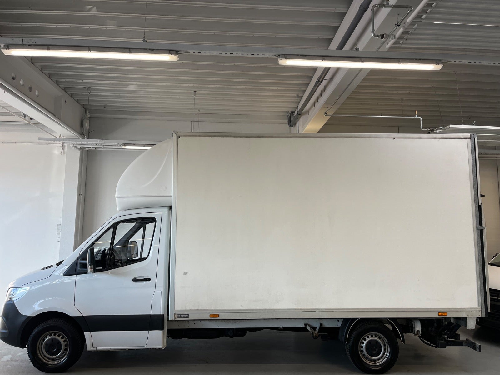 Hvid Mercedes Sprinter 316 fra 2019