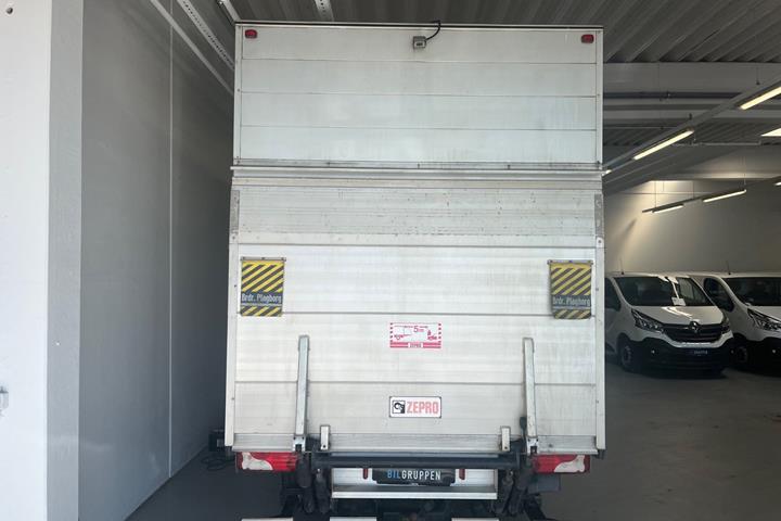 Hvid Mercedes Sprinter 316 fra 2019